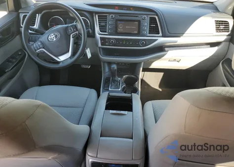 2019 Toyota Highlander Le из США, поврежденный, VIN 5TDZARFH0KS048183